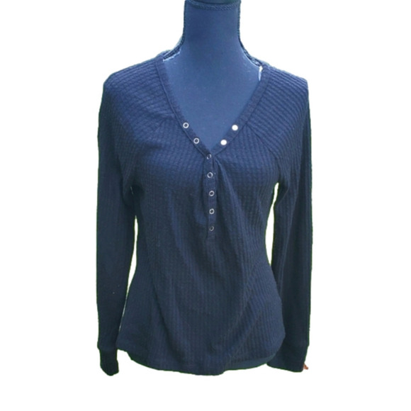 Black long sleeve top with snap buttons NWT large - Picture 1 of 5
